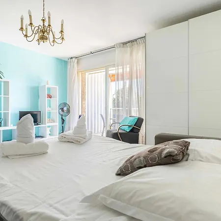Bright With Parking Near & Old Town بيت للعطل أنتيب