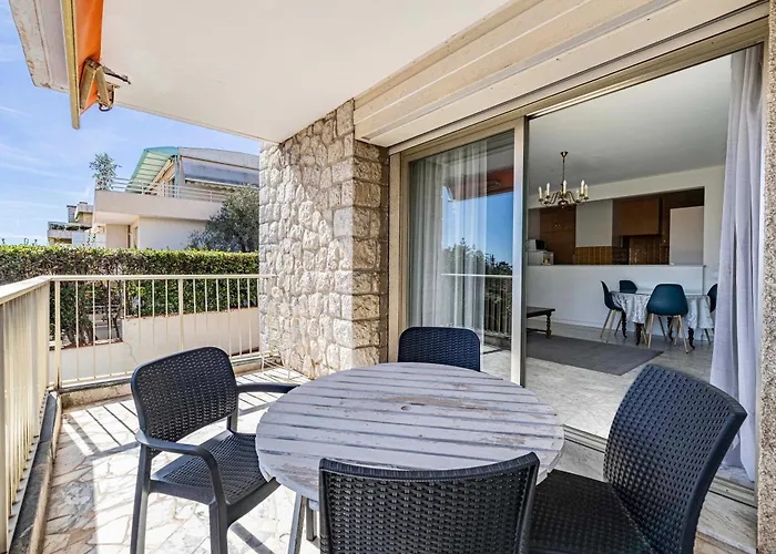 Bright With Parking Near & Old Town אנטיב